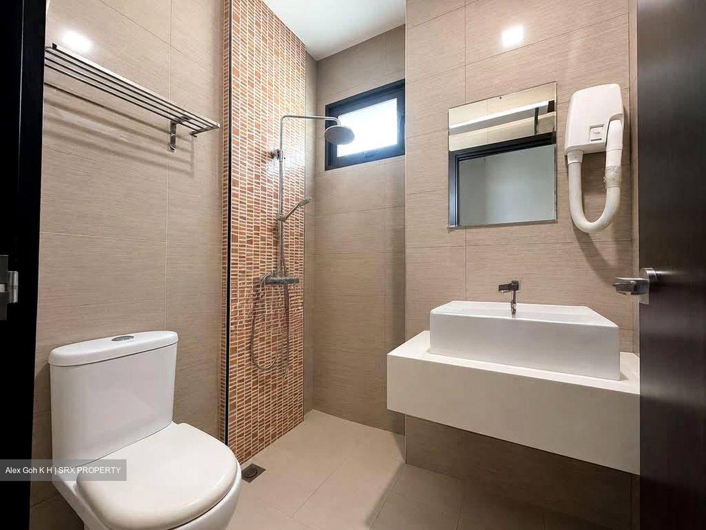 Jalan Anggerek (D13), Terrace #561618421
